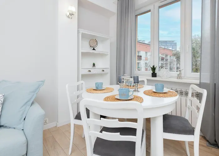 Beautiful Blue Sky By Renters Warszawa